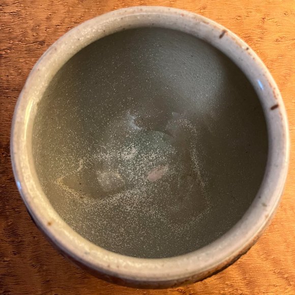 Willam C. Alexander Terra Sigillata Studio Pottery Bowl With Images of Children - Picture 9 of 10